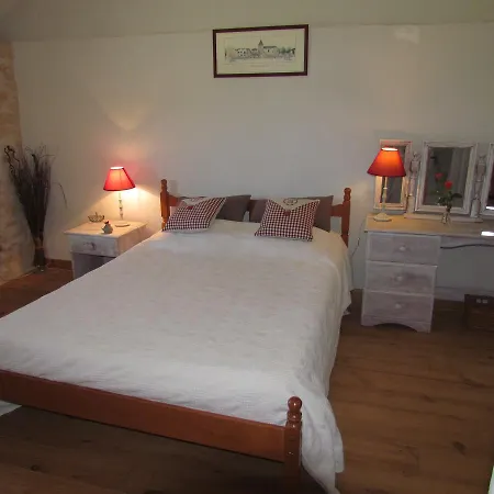 Le Mas Ferienhaus Corgnac-sur-l'Isle
